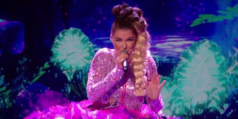 landscape-1477651043-saara-aalto-x-factor