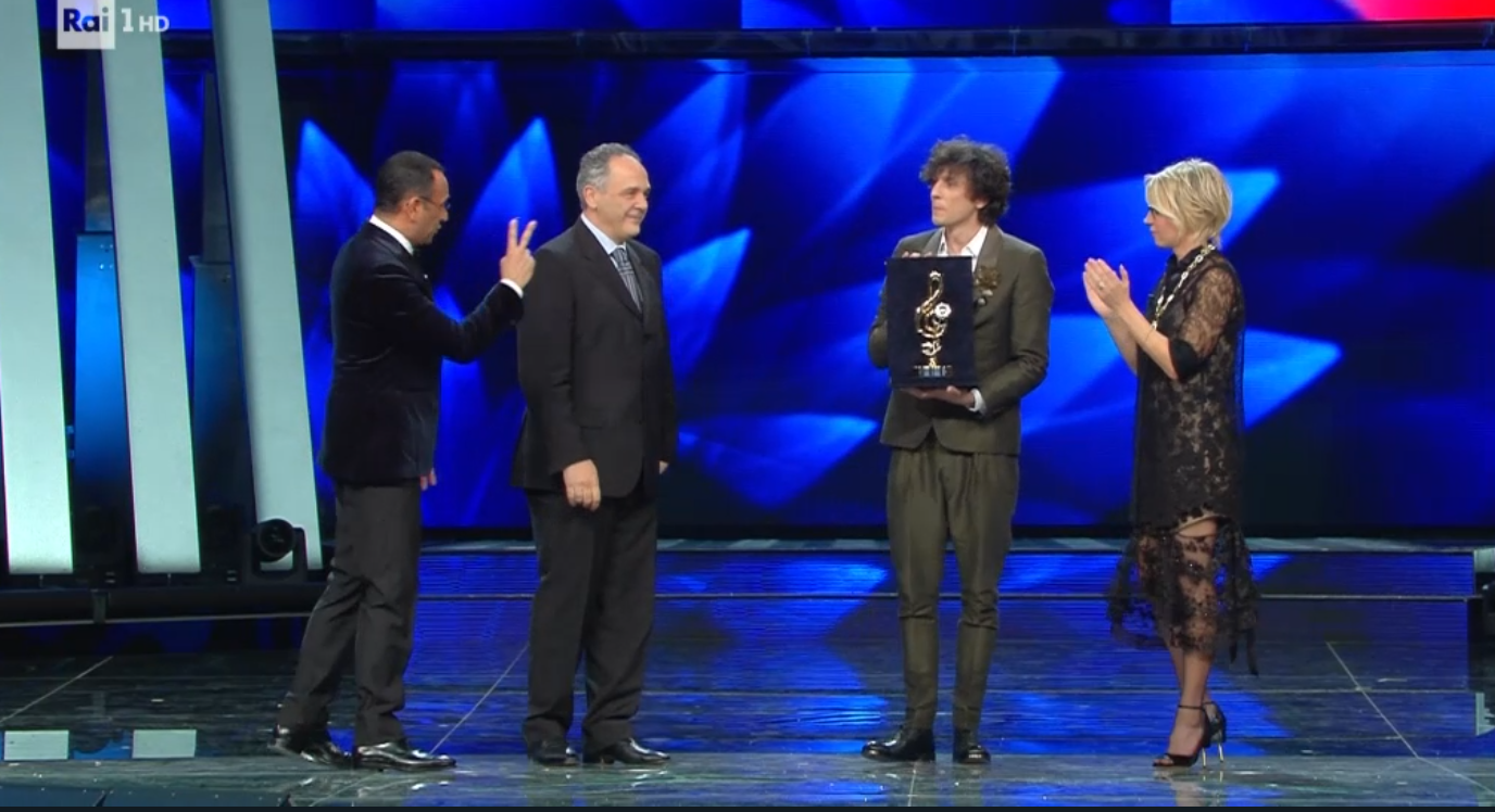 Sanremo 2017: O Ermal Meta νικητής του βραβείο των διασκευών – Αποτελέσματα τρίτης βραδιάς