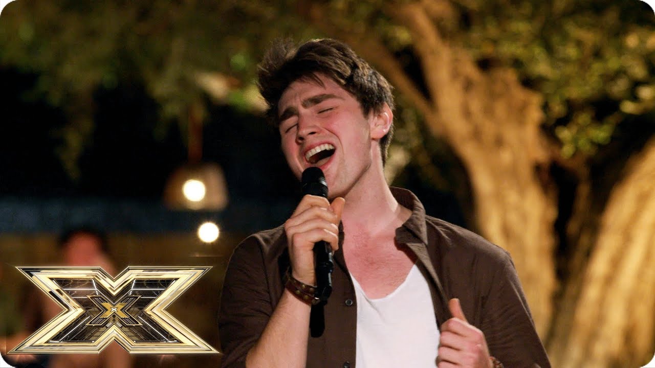 Ο Brendan Murray περνά στα ζωντανά σόου του Βρετανικού X-Factor