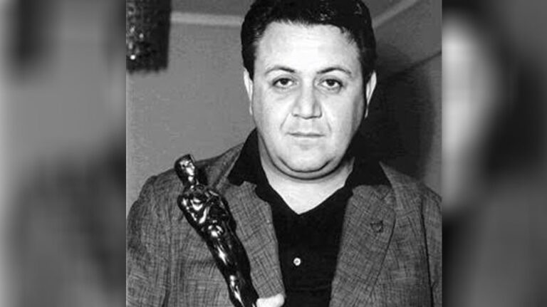 Μάνος Χατζηδάκις