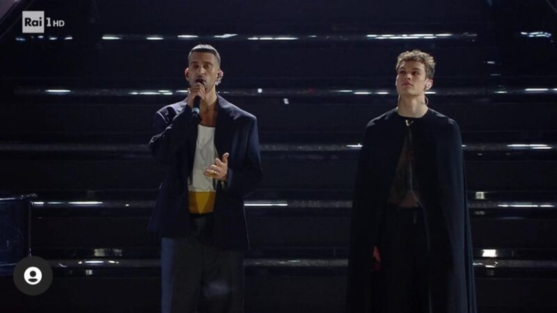 Ιταλία: Ακούστε τα πρώτα 12 τραγούδια  του Sanremo Festival 2022 – Mahmood & Blanco νικητές της πρώτης βραδιάς