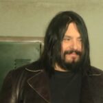 Νί