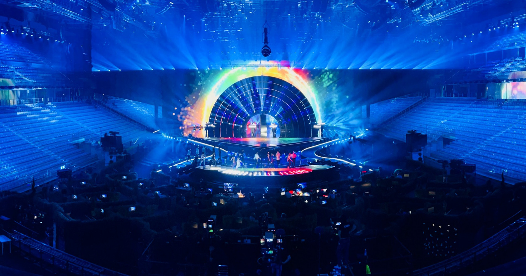 Eurovision 2022: Τεχνικά προβλήματα με τον κινούμενο ήλιο στις πρόβες!