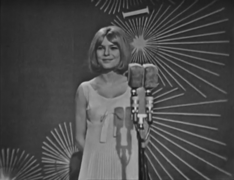 1024px-Eurovision_Song_Contest_1965_-_France_Gall_2.svg_