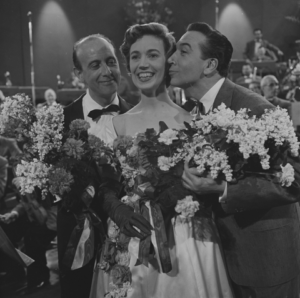 Andre-Caleau-Franc-Pourcel-Hannie-Lips-300x298 1958 Χίλβερσουμ Ολλανδία  