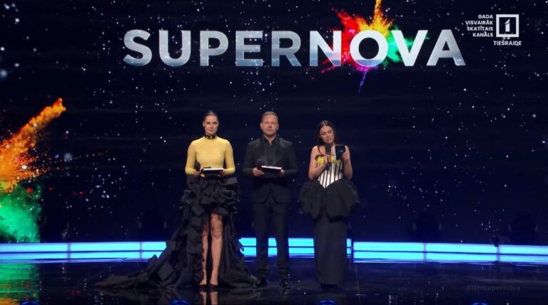 supernova1semi