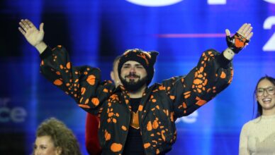 Ο Ακύλας στη σκηνή του Sing For Greece για τη Eurovision 2026.