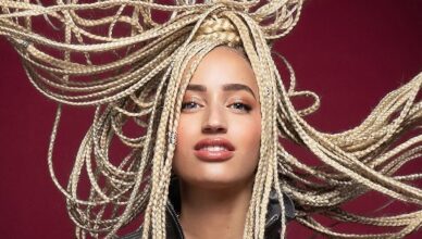 Η Monroe Rigby, η εκπρόσωπος της Γαλλίας στη Eurovision 2026 στη Βιέννη.
