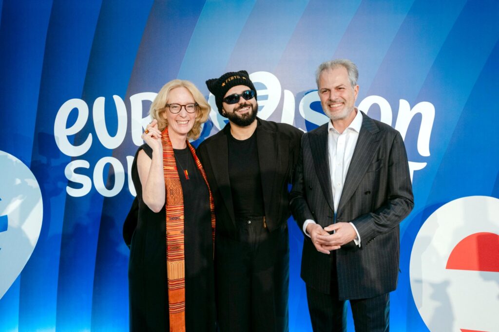 1000013828-1024x682 Eurovision 2026: Η Πρέσβειρα της Αυστρίας «ξεπροβοδίζει» τον Akyla και την ελληνική αποστολή για τη Βιέννη Ελλάδα  