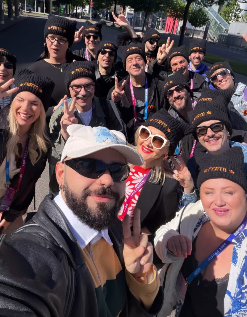 1000013951-800x1024 Eurovision 2026: Ο Akylas Σαρώνει στην Πρώτη Πρόβα – Η «Διεκδίκηση» του Φωκά και η Συγκίνηση της Χοροζίδου Eurovision 2026 Ελλάδα  