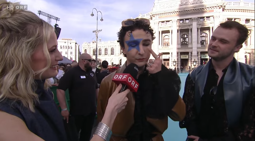 LIVE: Η Βιέννη "πλημμυρίζει" από το Τυρκουάζ Χαλί της Eurovision 2026! aystria LIVE: Η Βιέννη "πλημμυρίζει" από το Τυρκουάζ Χαλί της Eurovision 2026! Eurovision 2026